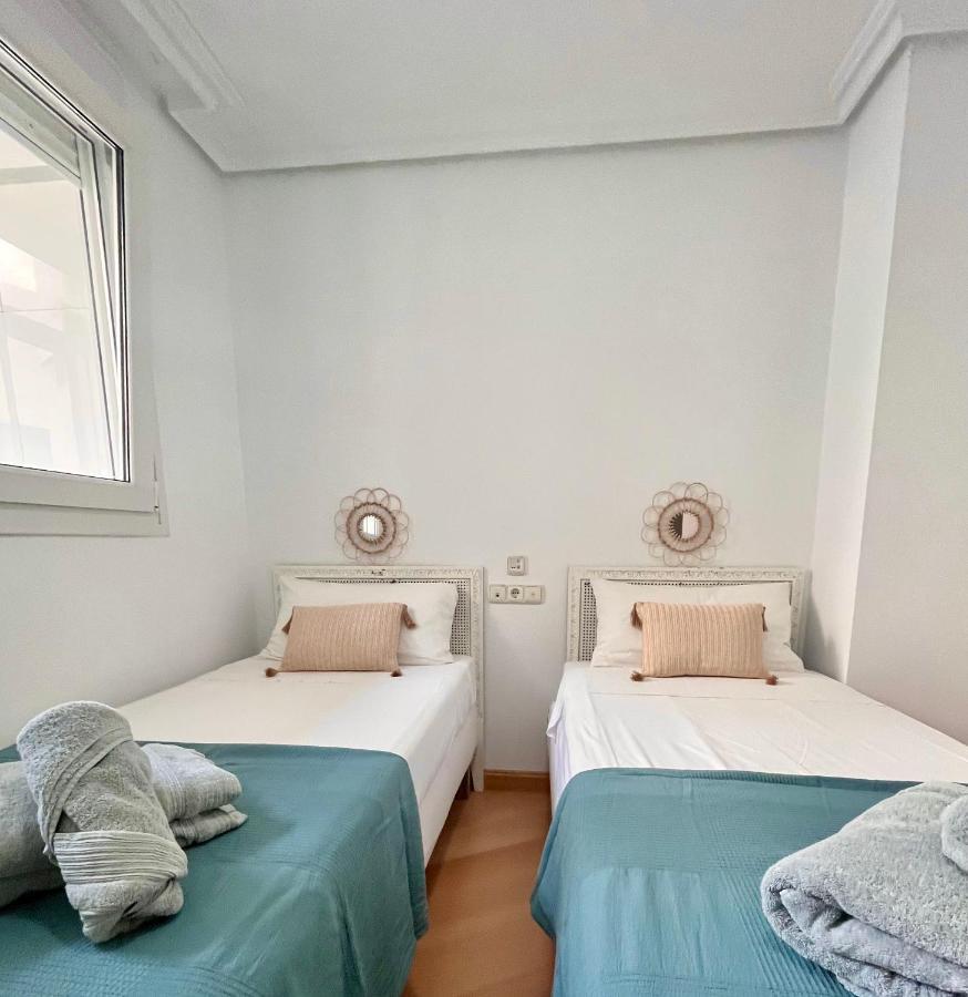 Gatu Premium Villa Turquesa Playa Y Parking カディス エクステリア 写真